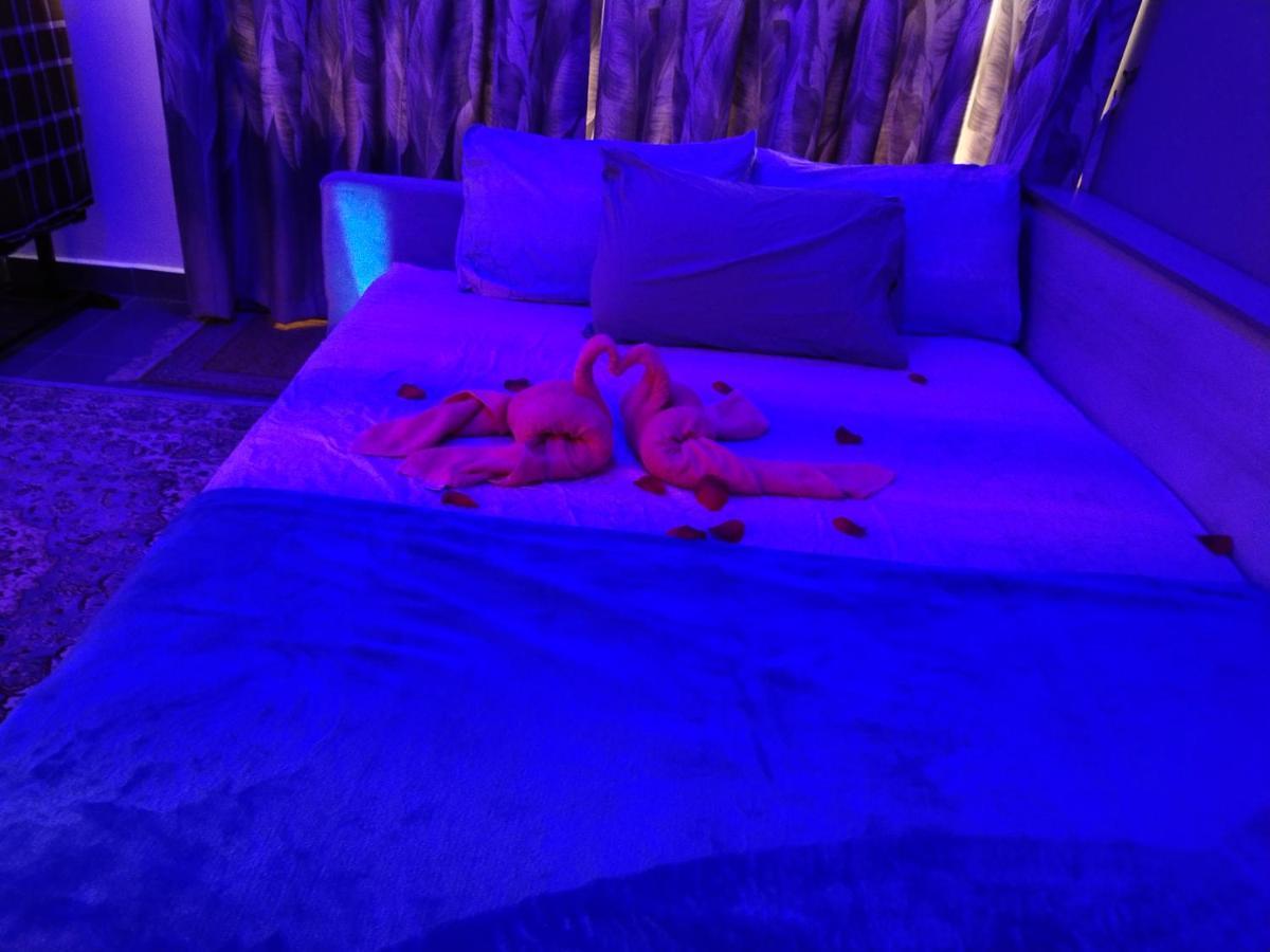 Cmk Troika Apartmen#Free Netflix Kota Bahru Luaran gambar