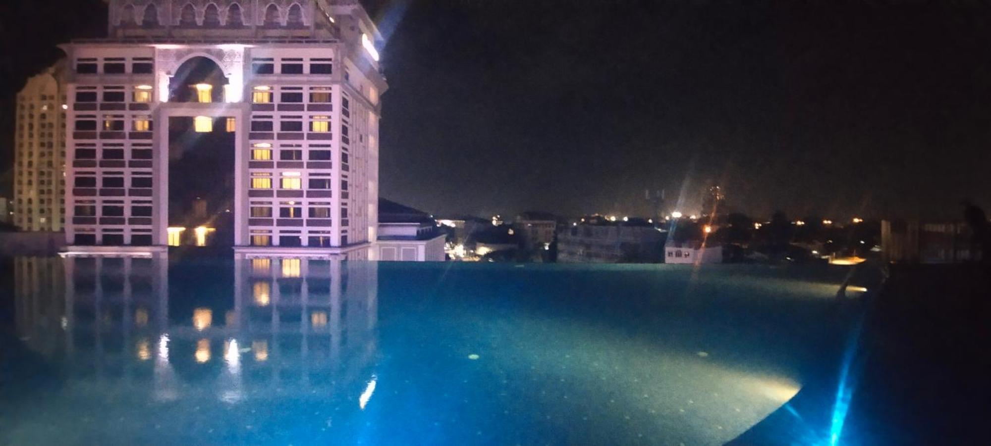 Cmk Troika Apartmen#Free Netflix Kota Bahru Luaran gambar