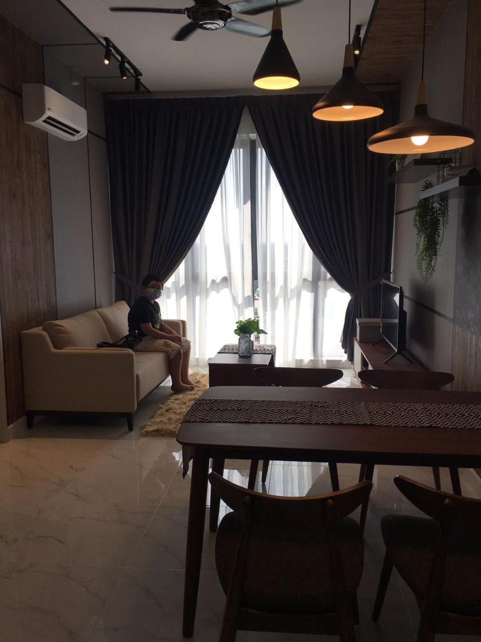 Cmk Troika Apartmen#Free Netflix Kota Bahru Luaran gambar